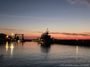 Washburn Wisconsin harbor sunrise — City of Washburn WI homes for sale